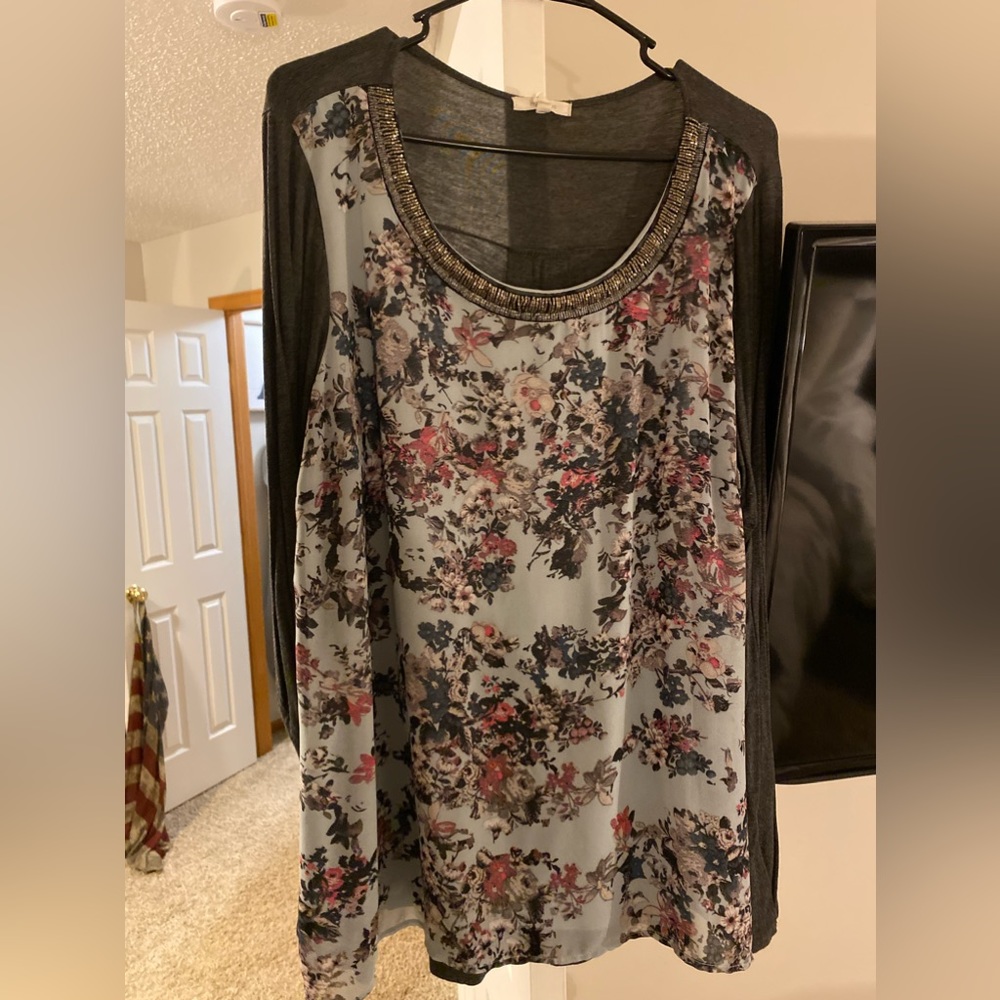 Floral long sleeve top